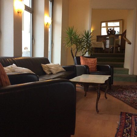 Schloss Hotel Gbr Dusseldorf Ngoại thất bức ảnh