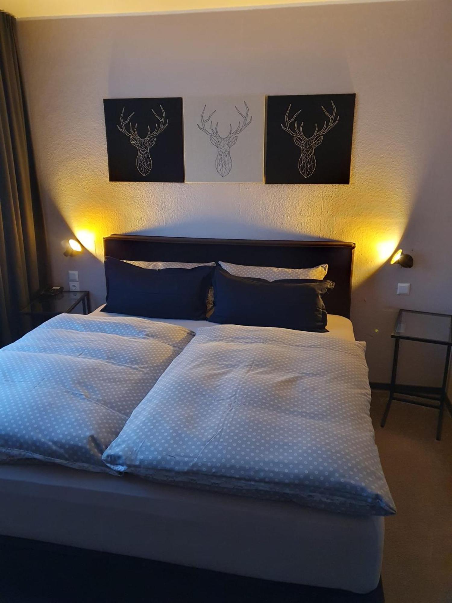 Schloss Hotel Gbr Dusseldorf Ngoại thất bức ảnh